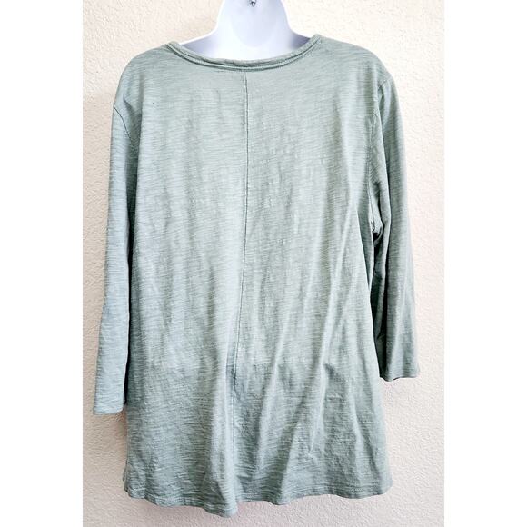 Chico's Green Heathered Ultimate Tee Top 3 XL Lightweight Soft Stretchy V Neck - Picture 3 of 4